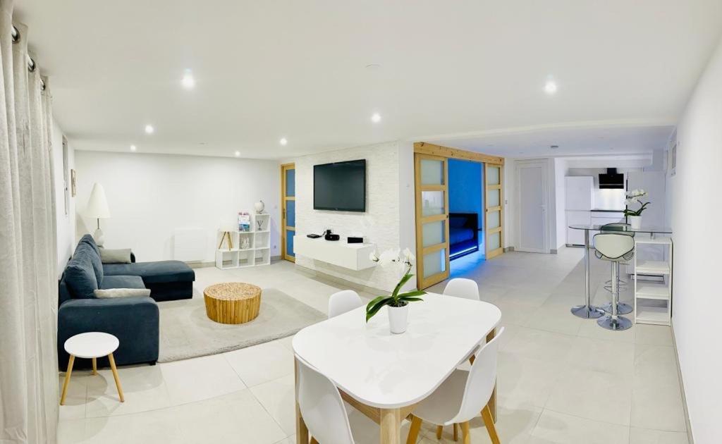Appartement Le Leman エクヌヴェクス エクステリア 写真